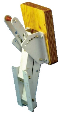 Foldable and adjustable motor mount